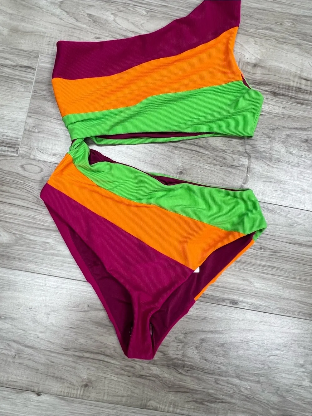 Beach Riot Joyce Stripe Cutout One-Piece Swimsuit Size L NWT